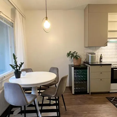 Viihtyisae Kaksio Annalassa, Free Parking & Sauna Appartamento