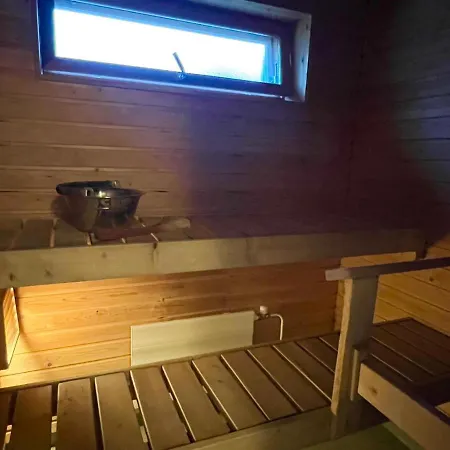 Viihtyisae Kaksio Annalassa, Free Parking & Sauna Appartamento Tampere