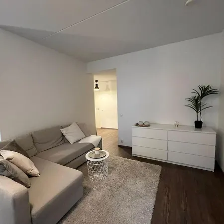 Viihtyisae Kaksio Annalassa, Free Parking & Sauna Appartamento